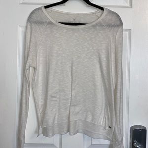 American Eagle White Longsleeve